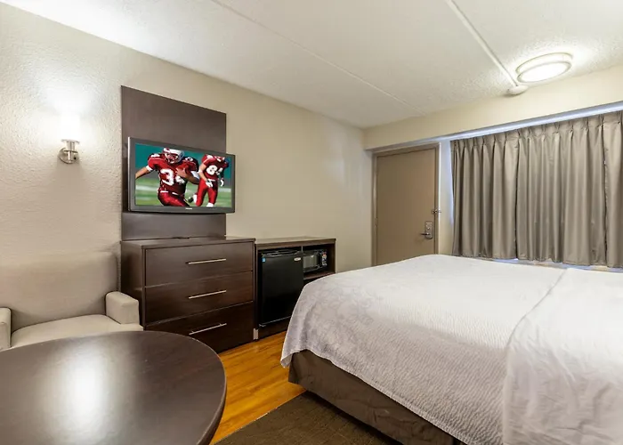Red Roof Inn Plus+ Nashville Airport